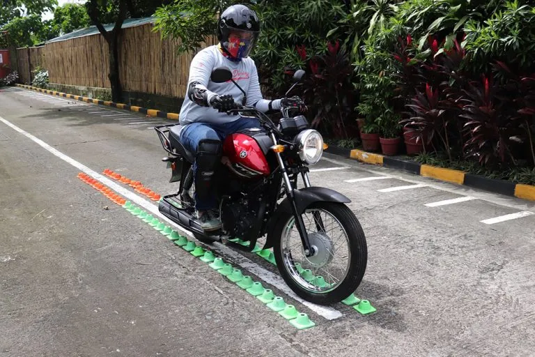 Gear Up: Motorcycle With Gear Training